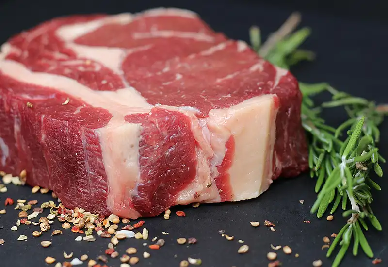 Gulasz wołowy - kulinarny skarb w garnku